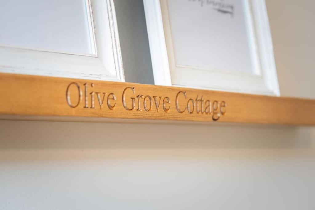 *Brand New* Olive Grove Cottage Torquay Buitenkant foto